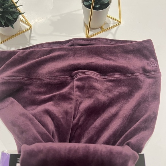 Cuddl Duds ribbed Double Plush Velour Legging eggplant XS New - Picture 8 of 9